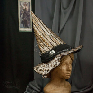 Chapeau "Lunaires" - Étoiles noires